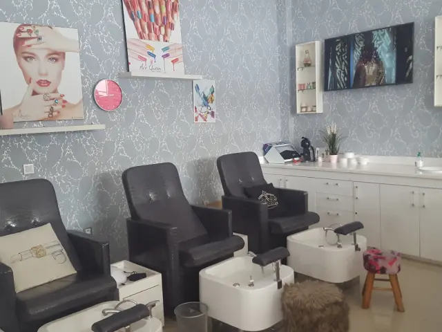 Ace Queen nail bar, institut de beauté à l'Océan, Rabat (photo 2)