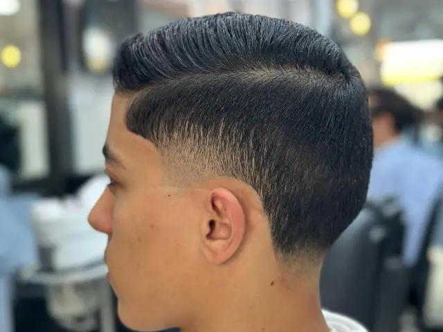Barber Hicham 28, barbier à Agdal, Rabat (photo 5)