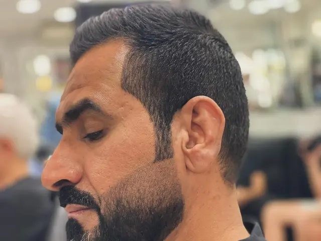 Barber Hicham 28, barbier à Agdal, Rabat (photo 8)