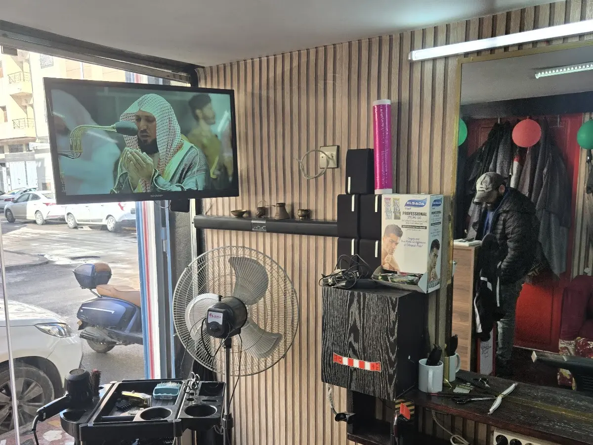 Barber mus, barbier à Hay Hassani, Casablanca (photo 2)