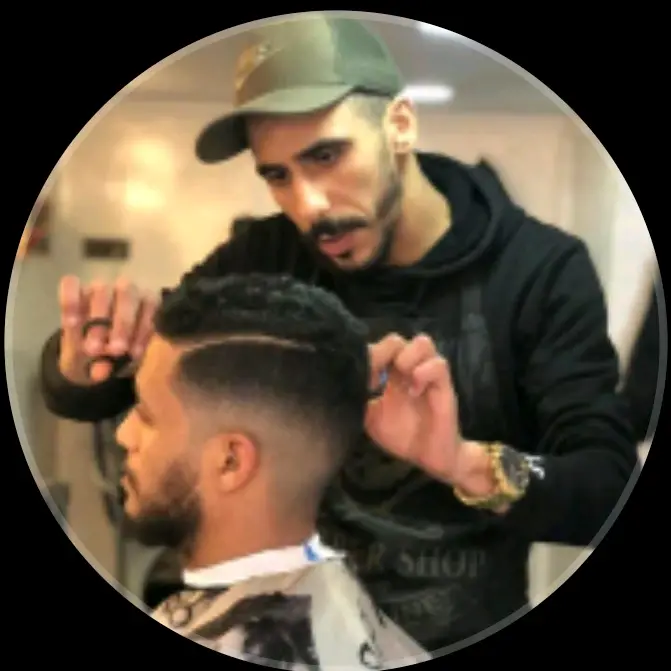 Barber Yanis, barbier à Oulfa, Casablanca
