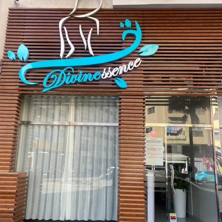 Divinessence, institut de beauté à Bourgogne, Casablanca