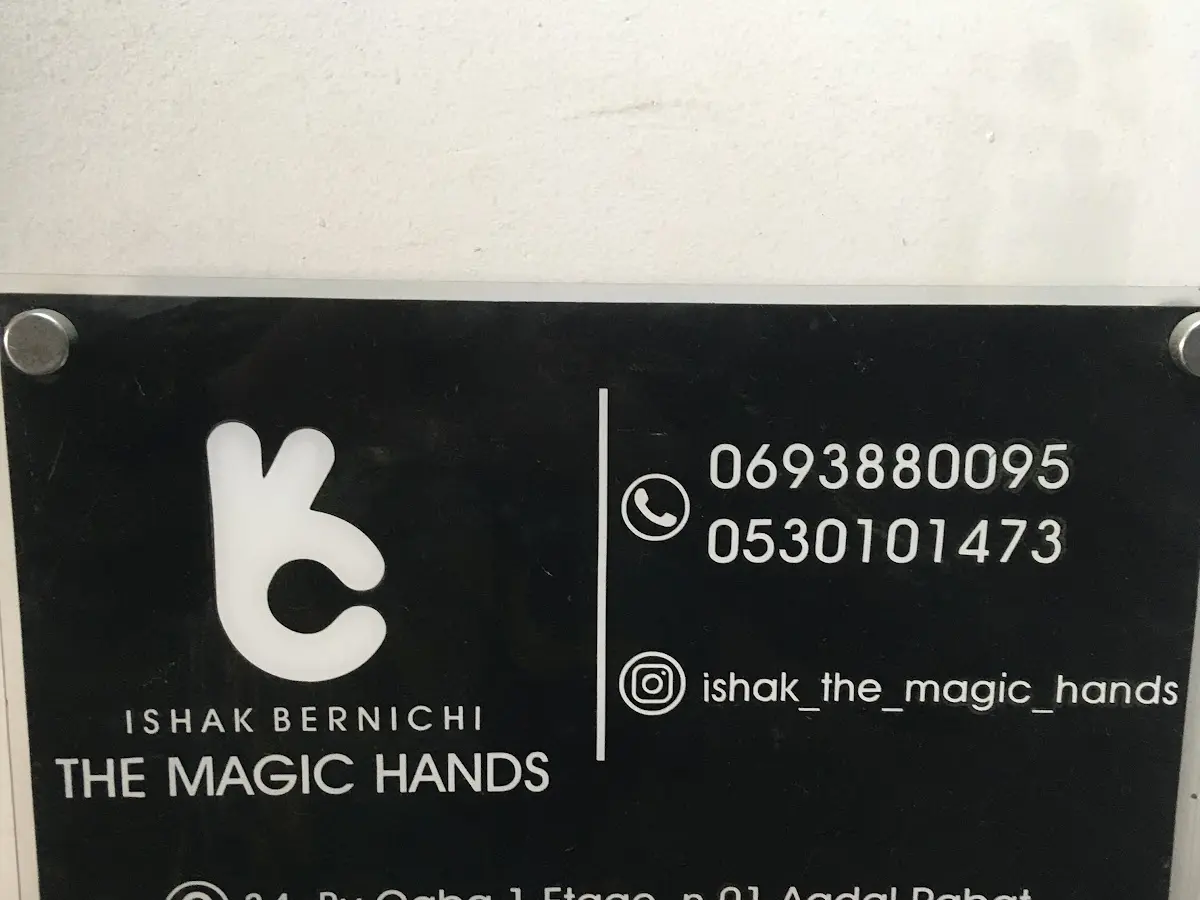 Ishak bernichi, coiffeur à Rabat (photo 10)