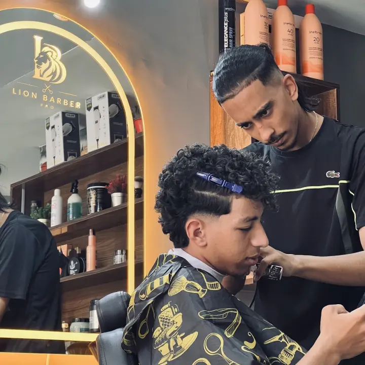 Lion Barber, barbier à M'hamid, Marrakech