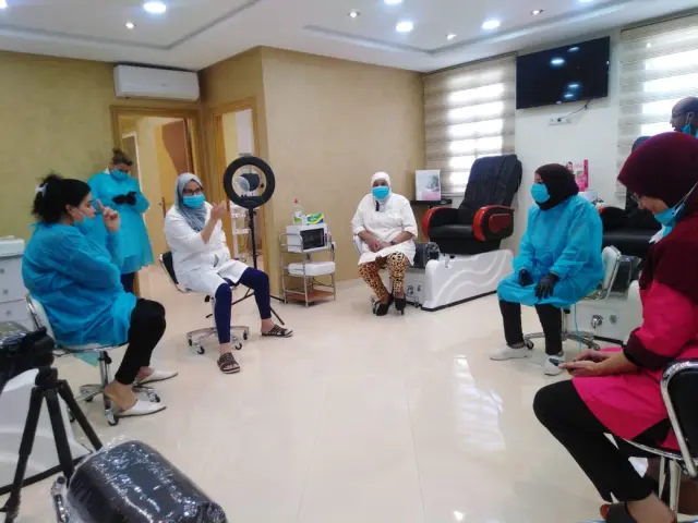 Salon Hollywood, coiffeur à Californie, Casablanca (photo 4)