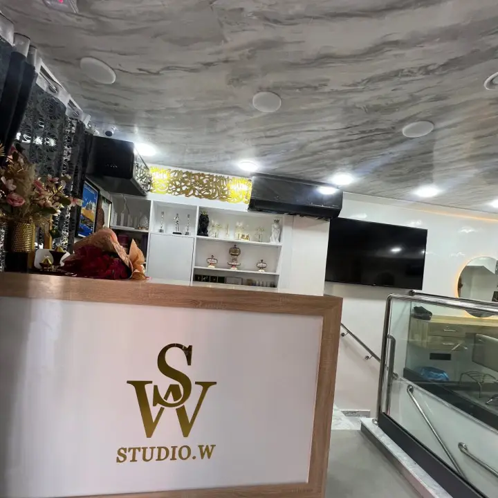 Studio W by asma, coiffeur à Marrakech