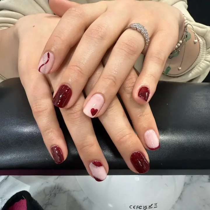 The Blush Nail Bar, onglerie à Agdal, Rabat