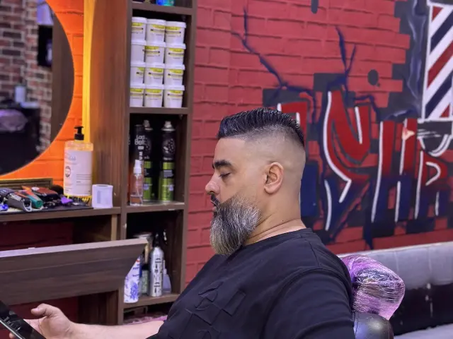 Timija Barbershop, barbier à Oulfa, Casablanca (photo 6)